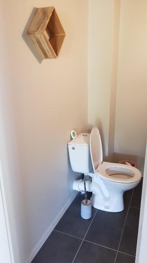 فندق Chambre Avec Salle De Bain Donzy المظهر الخارجي الصورة